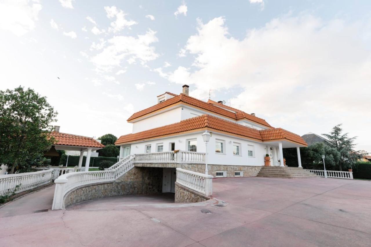 La Casona Imperial Villa Alpedrete Ngoại thất bức ảnh
